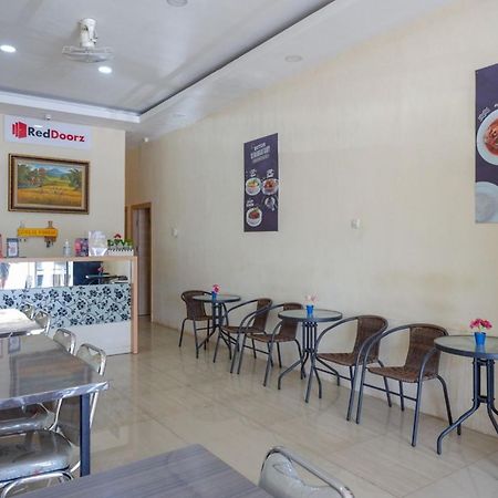 Reddoorz Plus @ Losari Makassar Eksteriør bilde